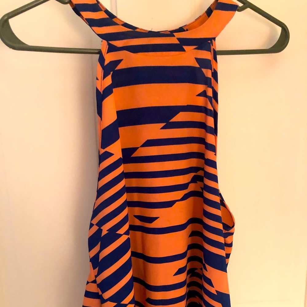 NOBLE U cropped swing halter top